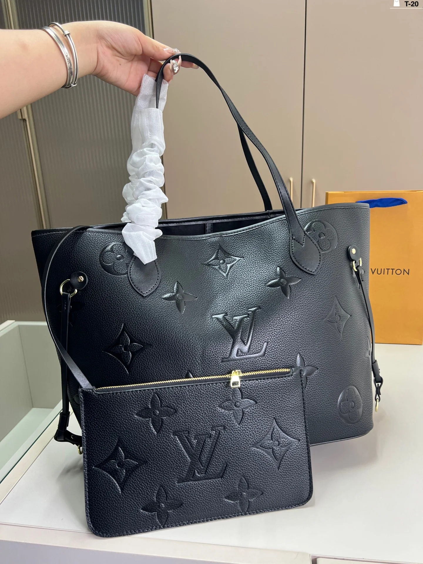 Louis Vuitton Set of Accessories