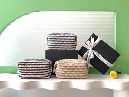 Real Leather CC Pouch - 22cm x 11cm x 9cm
