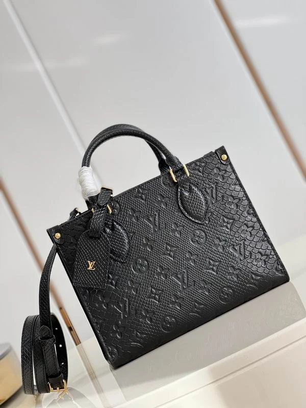 Louis Vuitton Crossbody Bag – Lightweight Canvas & Leather Shoulder Bag for Everyday
