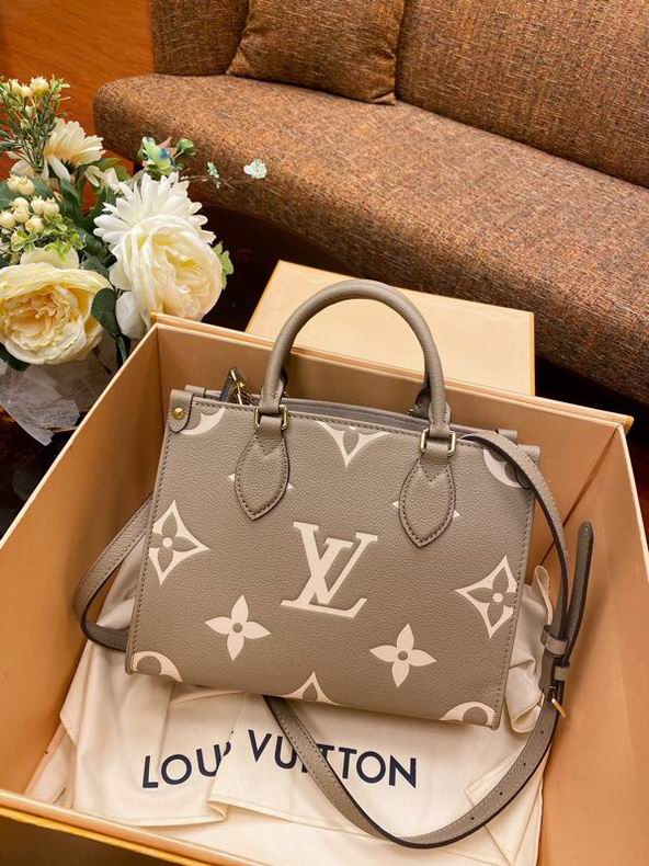 Fashionable Cross Body Bag – Stylish & Functional
